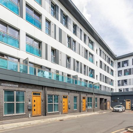 1 Bed Apartment - Redhill Central, Surrey, Gatwick #3 Esterno foto